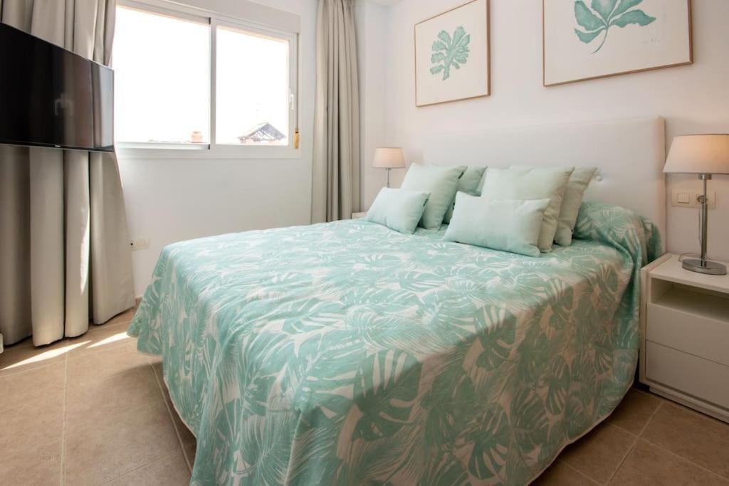 Penthouse With Roof Terrace, Bbq, Pool- And Sea Views Apartment Buenas Noches ภายนอก รูปภาพ