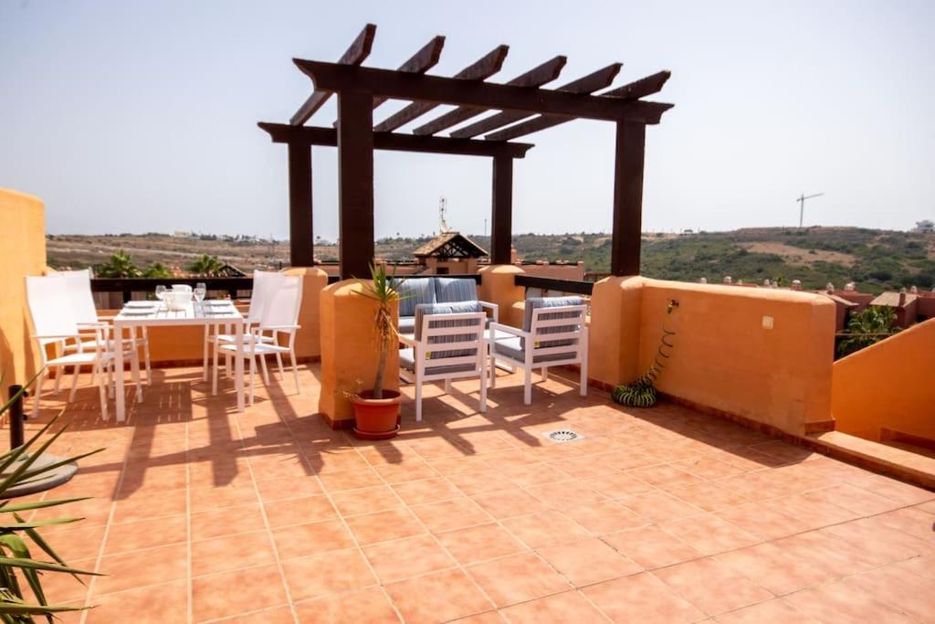 Penthouse With Roof Terrace, Bbq, Pool- And Sea Views Apartment Buenas Noches ภายนอก รูปภาพ